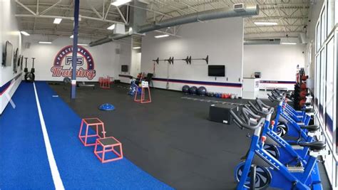 f45 store